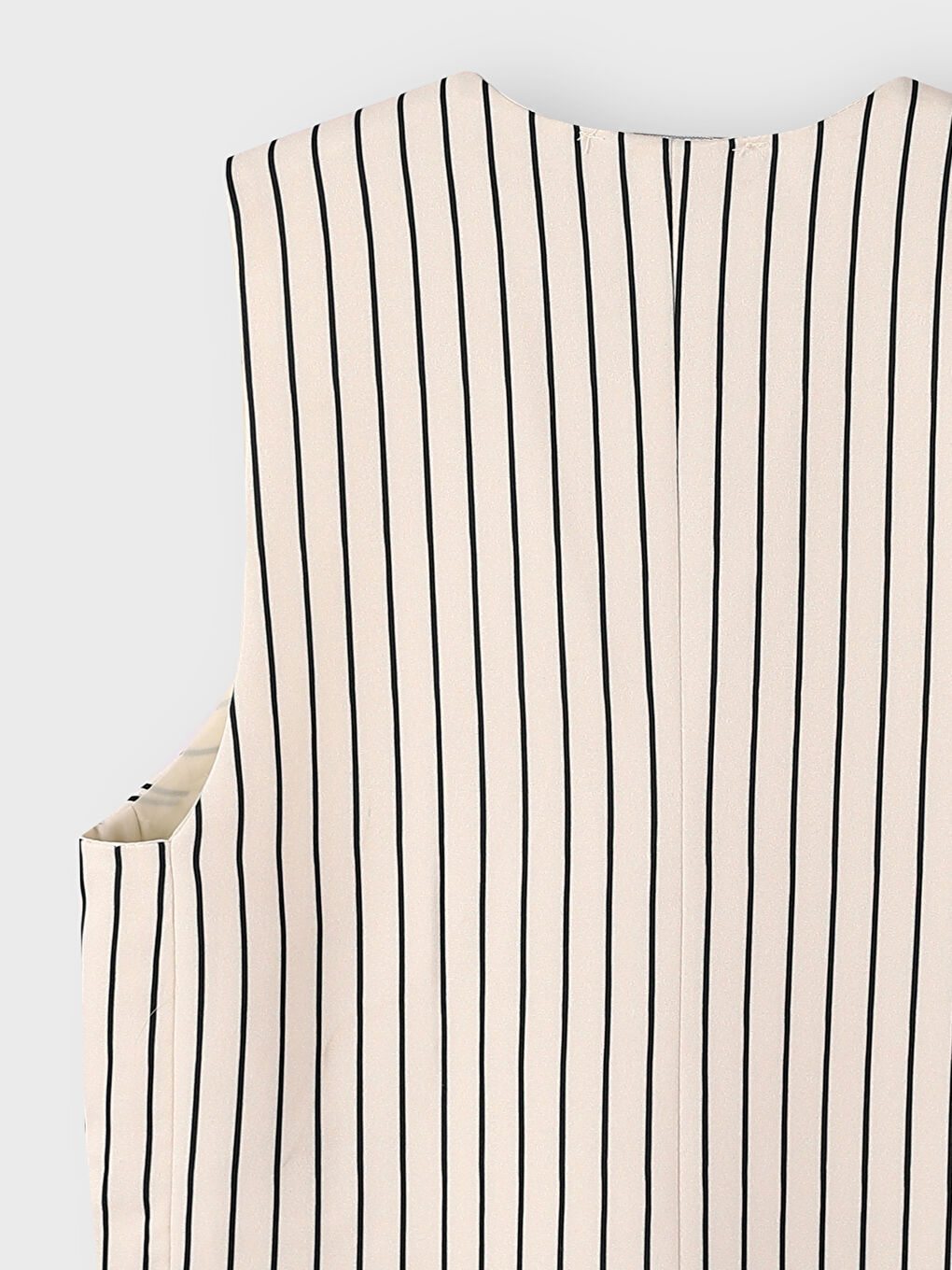 LCWAIKIKI Classic V-Neck Striped Women's Classic Waistcoat -W4IA92Z8-LFC