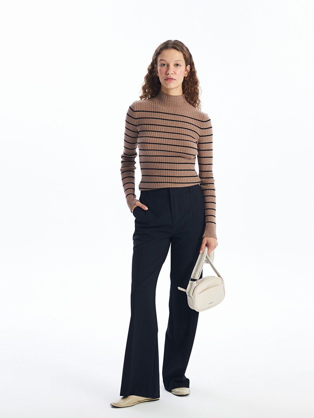 Bej Deri Görünümlü Kadın Omuz Çantası-1