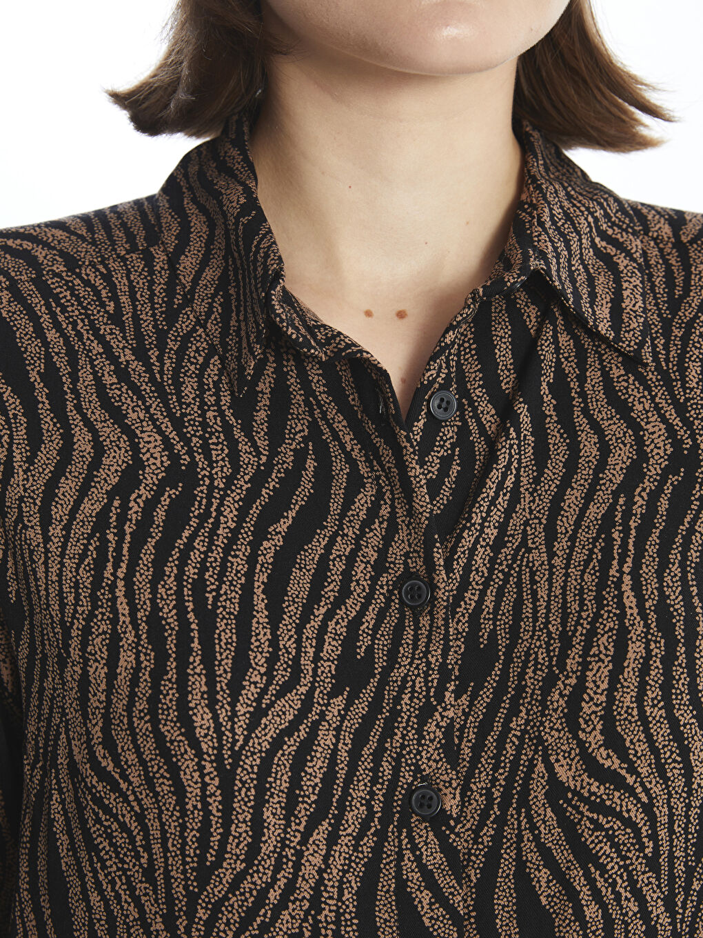 قميص منقوش للسيدات-2