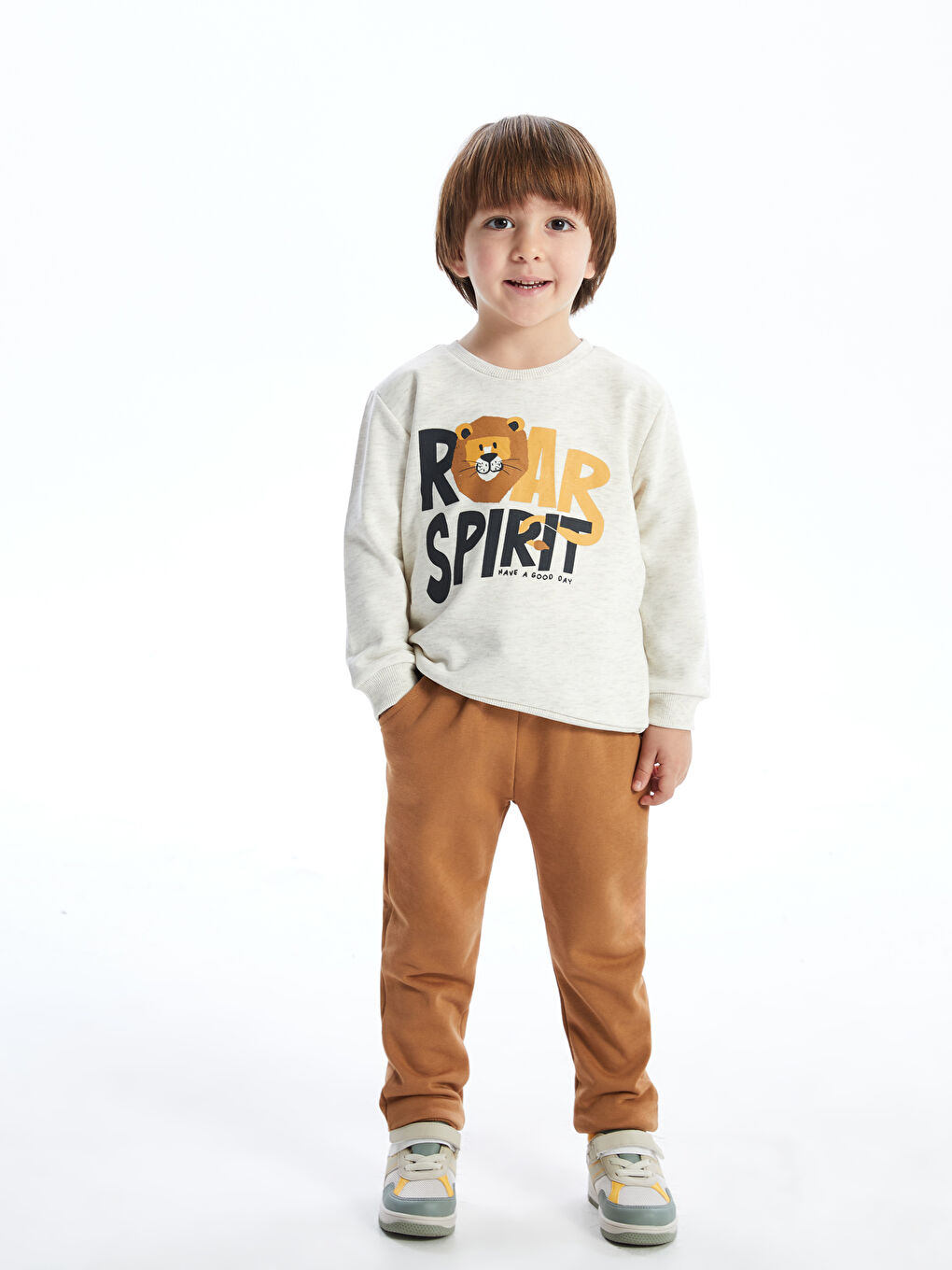 Crew Neck Boys Sweatshirt and Tracksuit Bottom 2 Pack-1