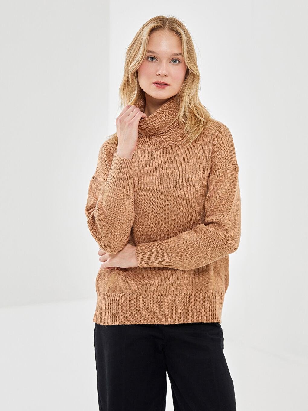 Turtleneck Women's Knitwear Sweater -W4IE49Z8-JSA