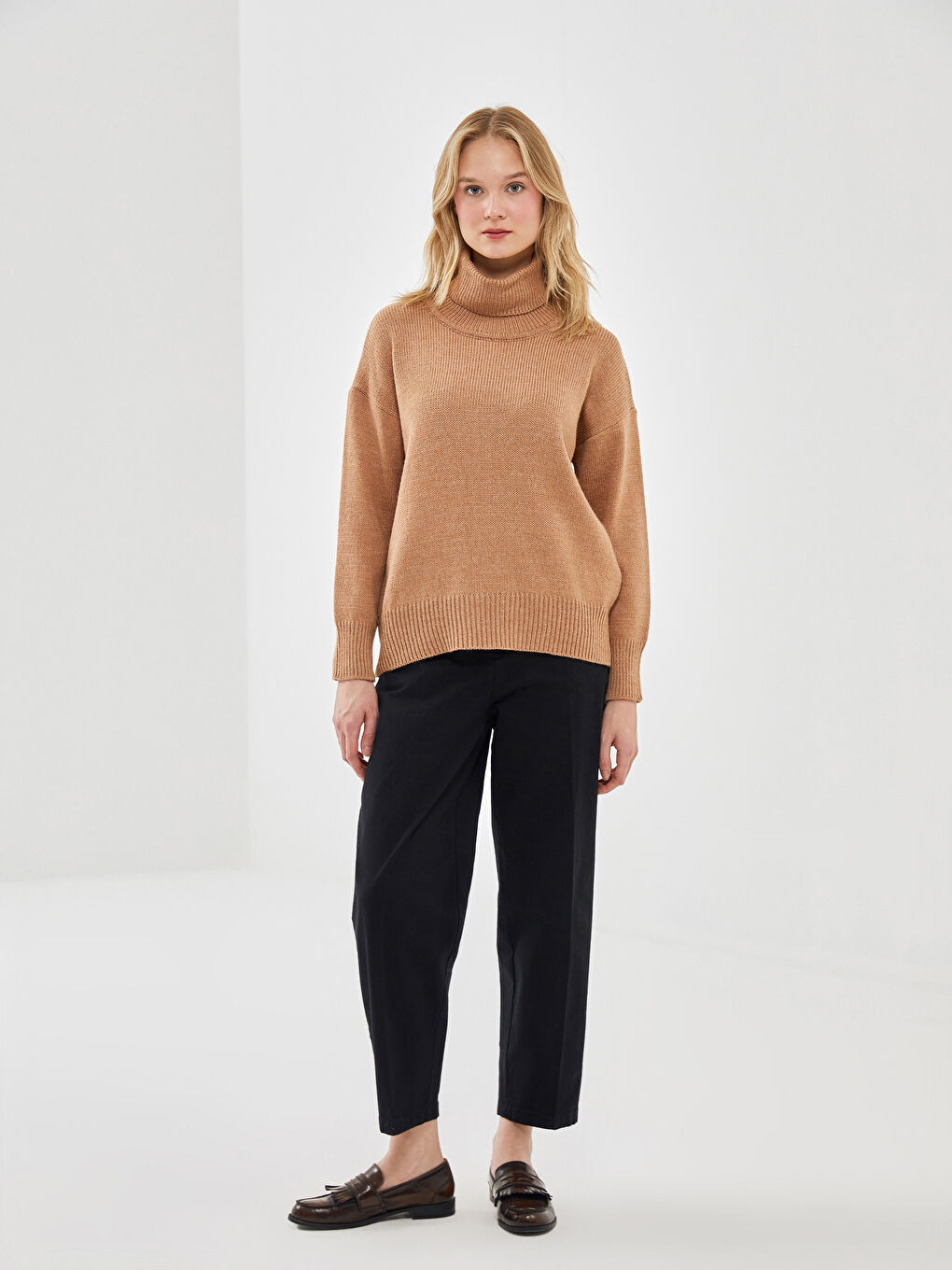 Turtleneck Women's Knitwear Sweater -W4IE49Z8-JSA