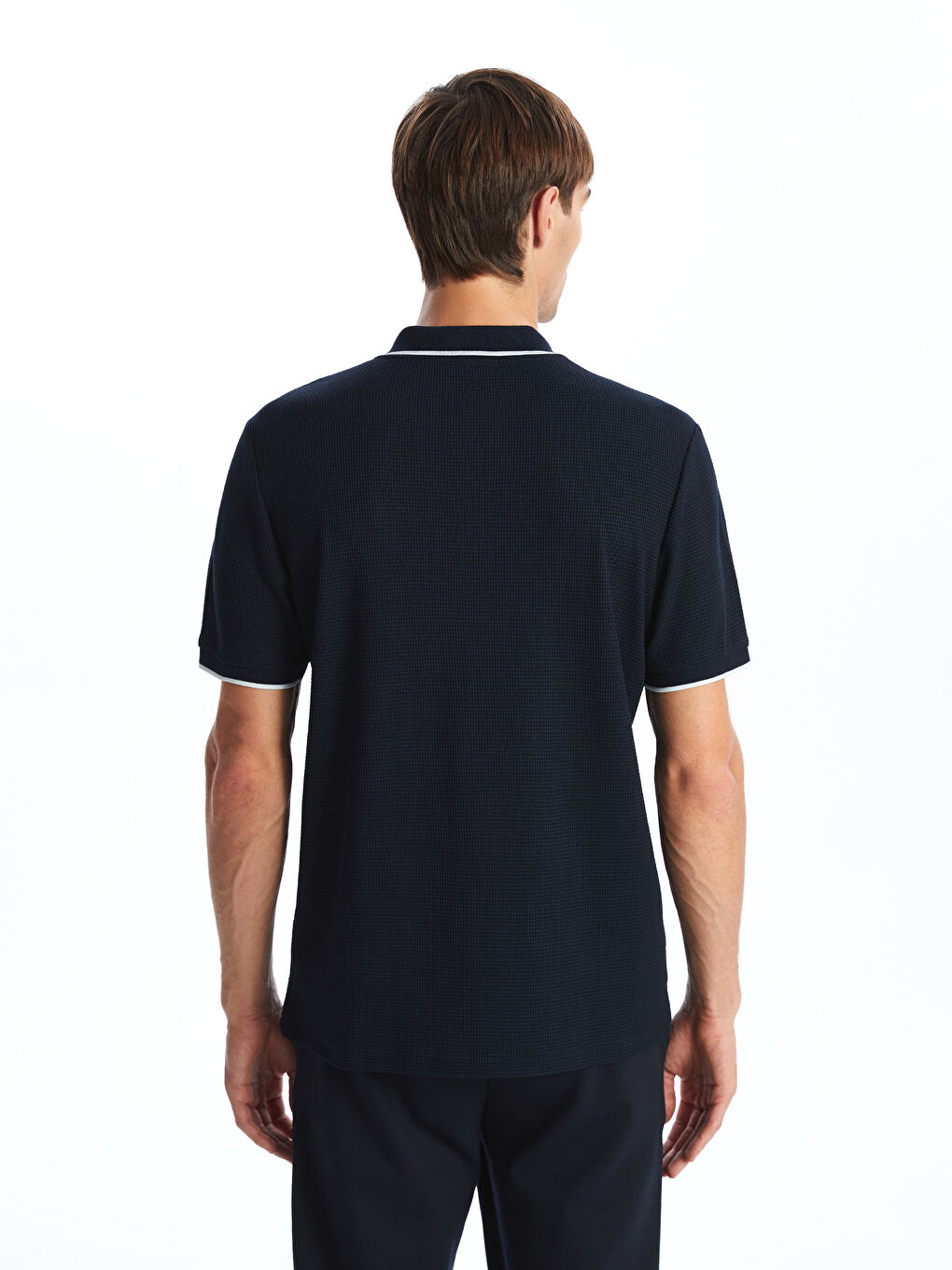 تي شيرت بياقة بولو كم قصير بيكيه للرجال بنقشة ملمس-3