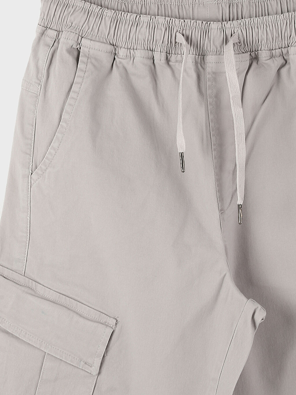 Standard Fit Men's Cargo Trousers-3