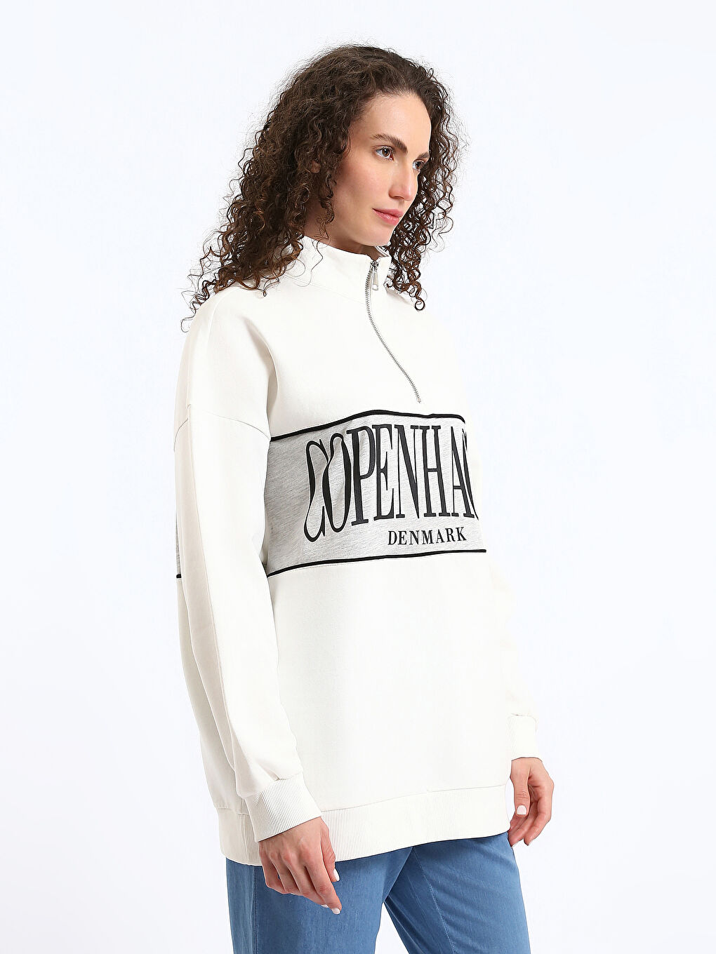 Funnel Neck Printed Oversize Women's Thick Sweatshirt-3