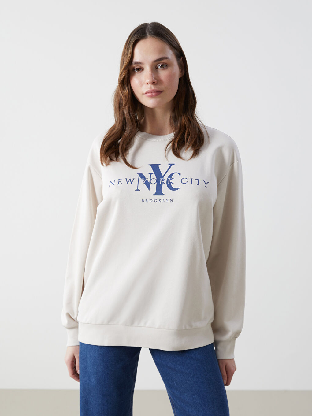 Crew Neck Printed Women's Sweatshirt