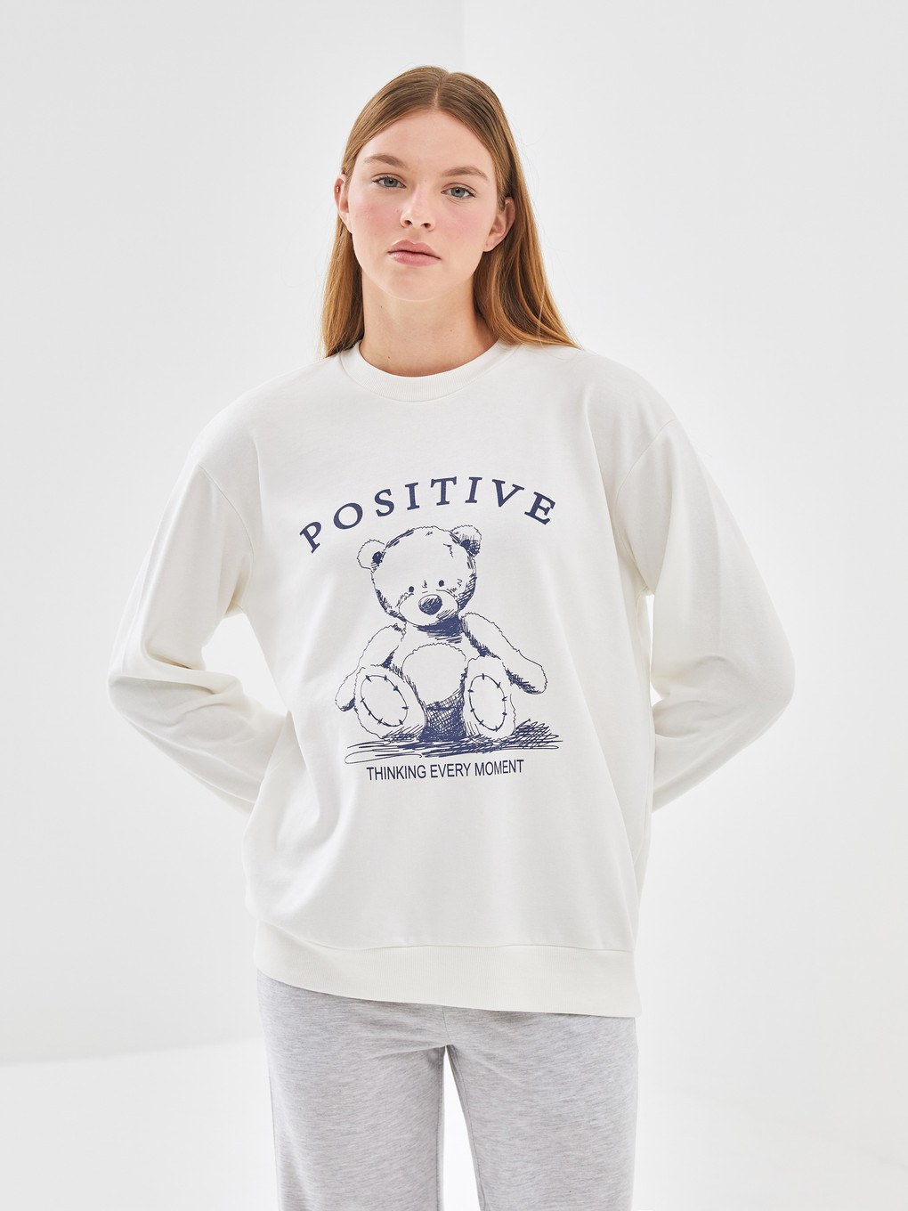 Crew Neck Printed Long Sleeve Women's Sweatshirt