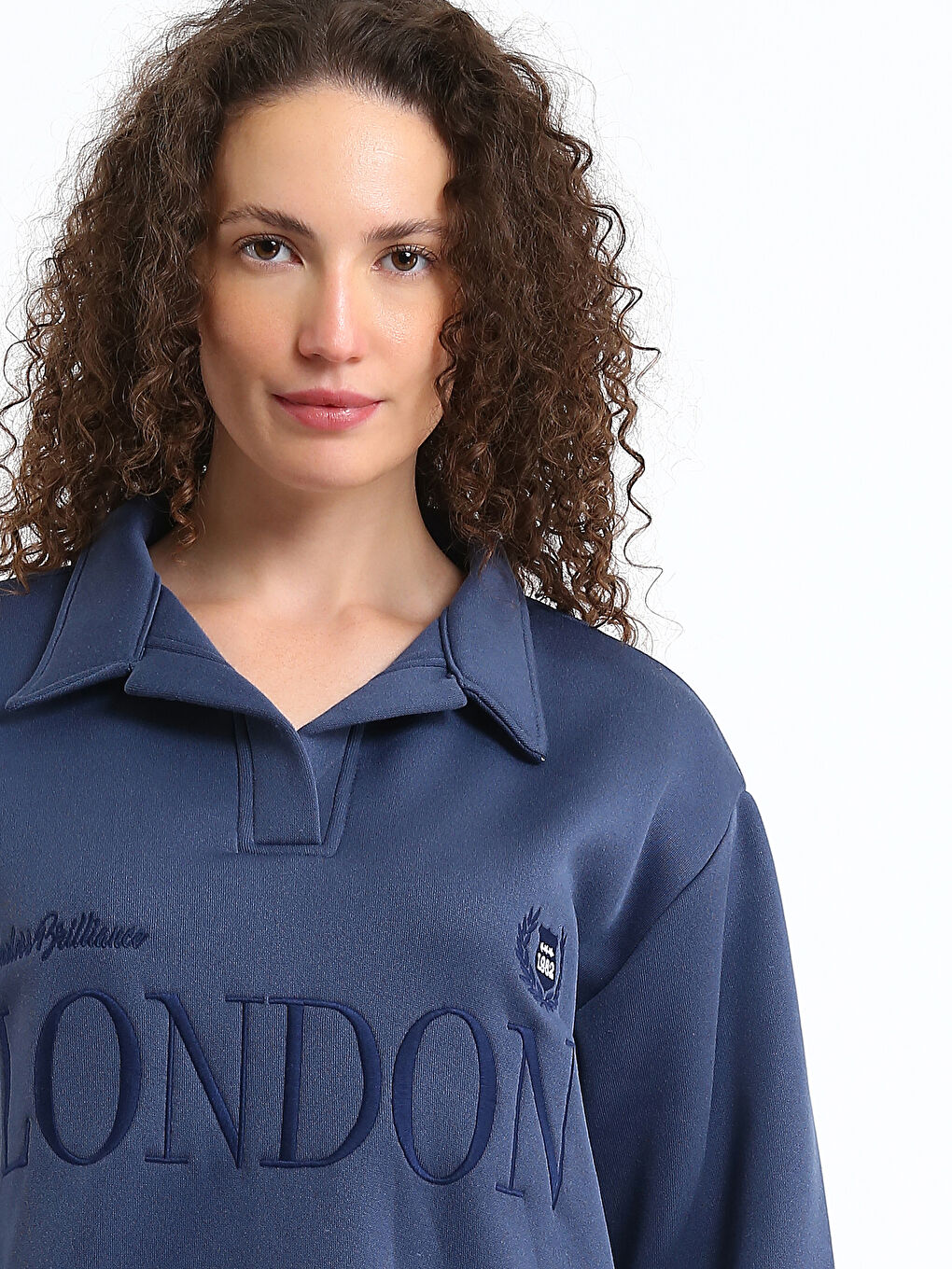 سويت شيرت بياقة بولو للسيدات-3