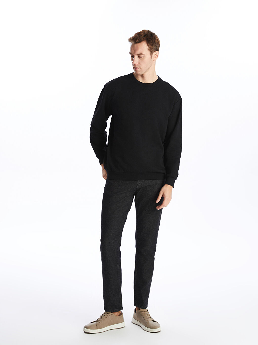 Siyah Bisiklet Yaka Uzun Kollu Erkek Sweatshirt-1