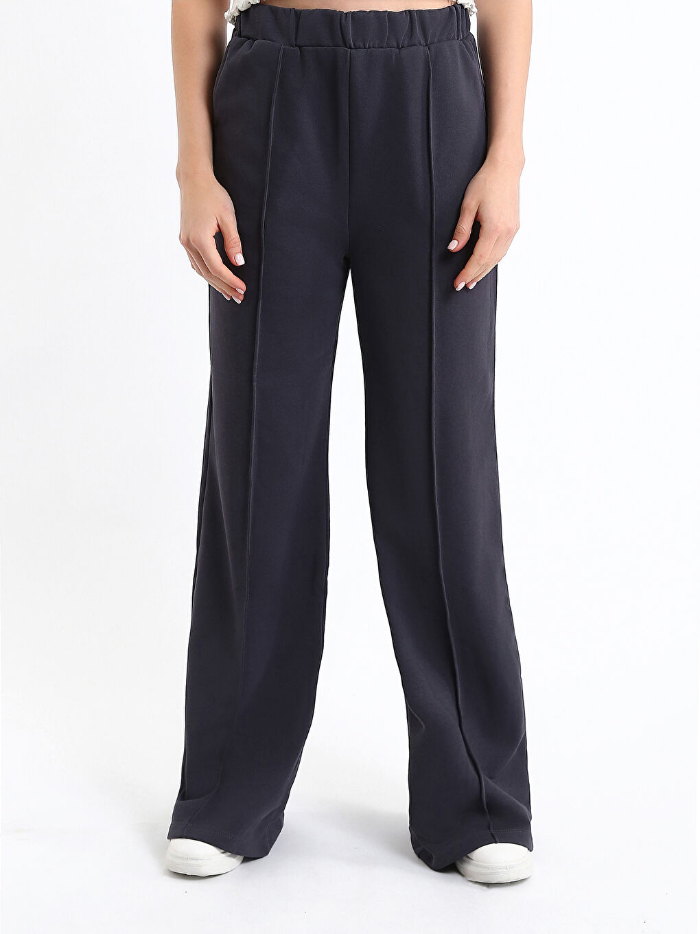 Women's Sweatpants with Elastic Waist-1