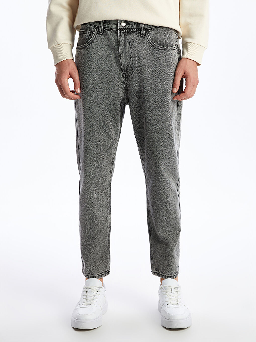 710 Loose Fit Men's Jeans-1