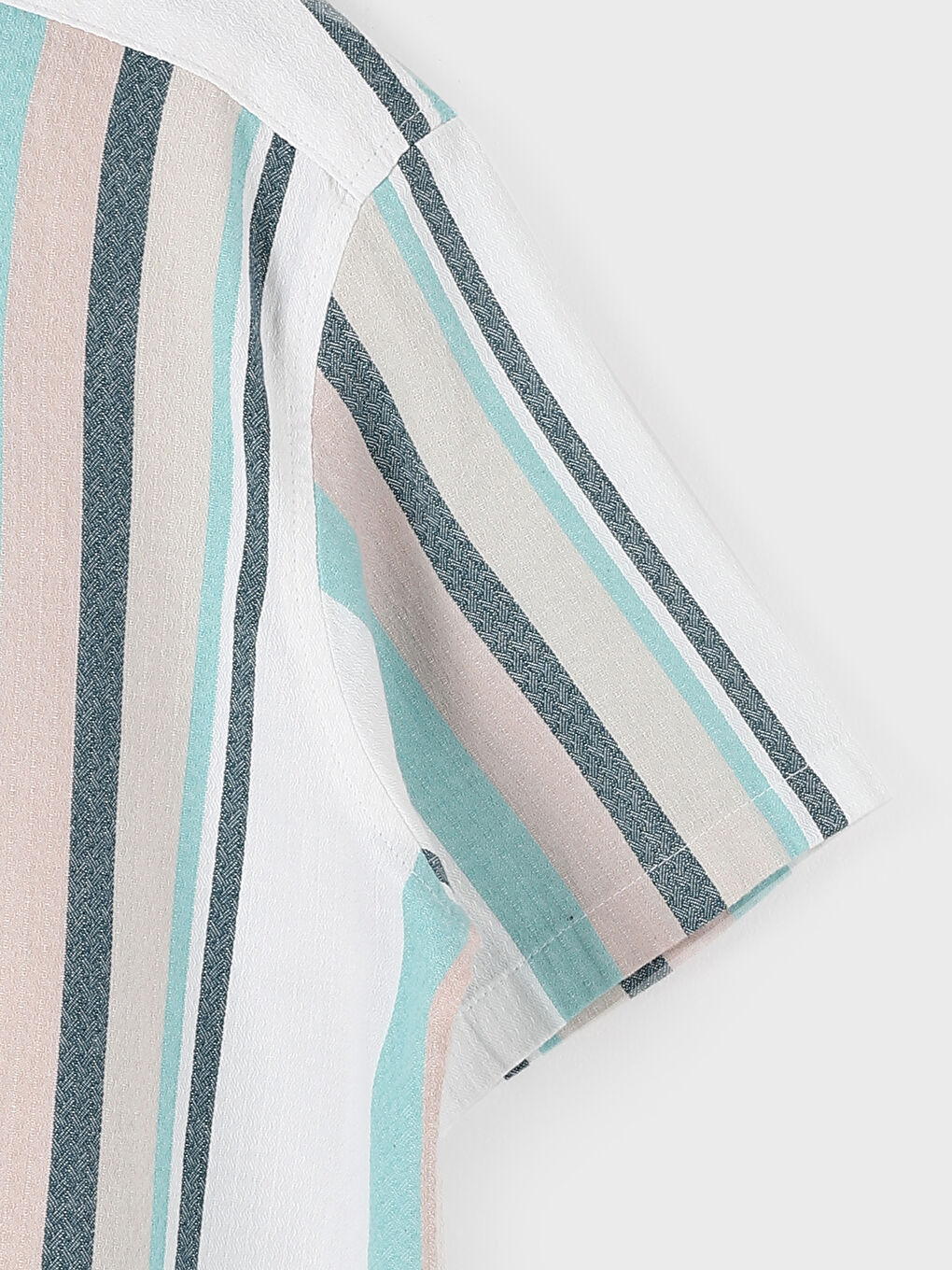 Regular Fit Short Sleeve Men's Shirt-2