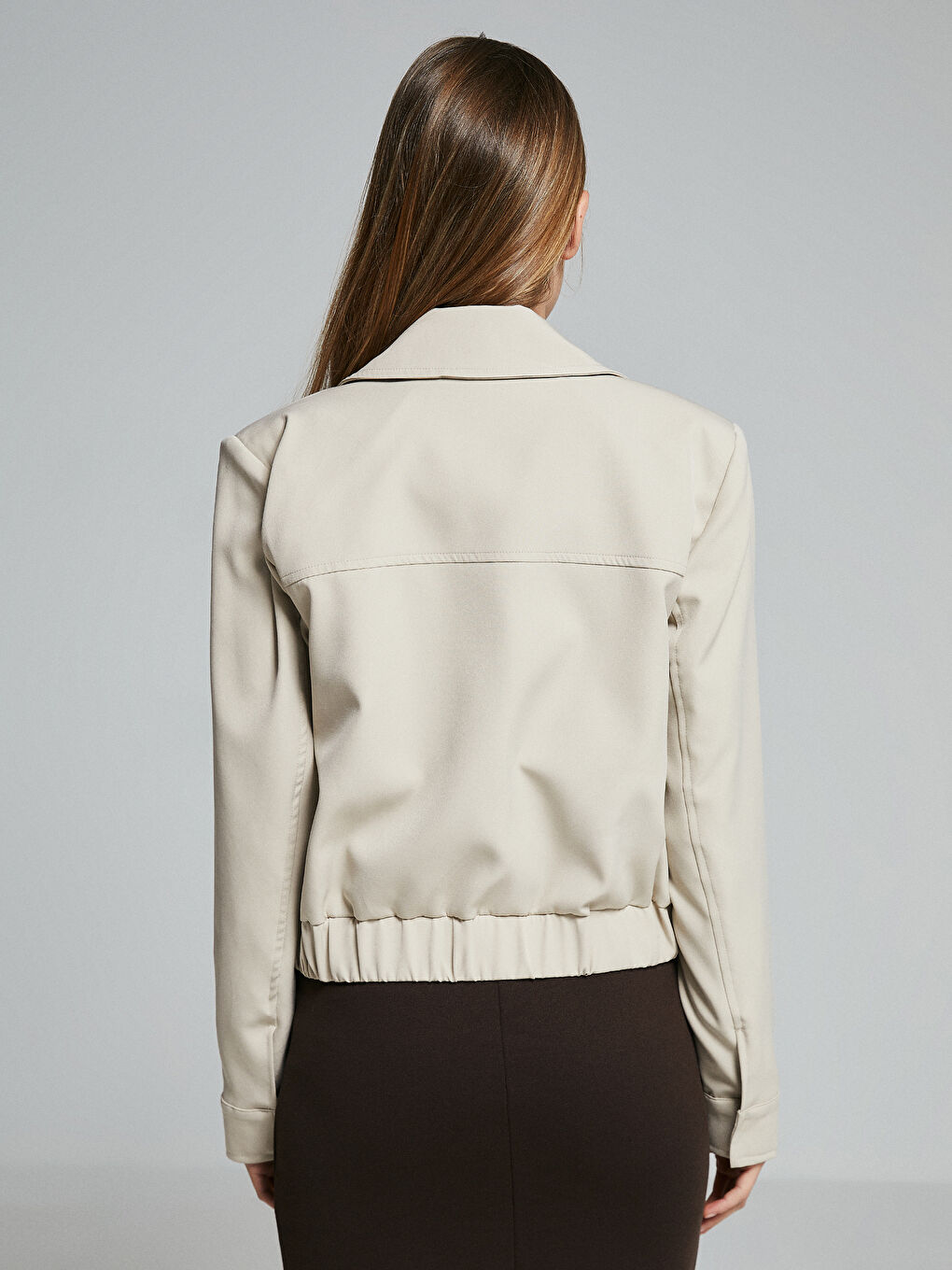 Bej Gömlek Yaka Düz Uzun Kollu Kadın Ceket-4