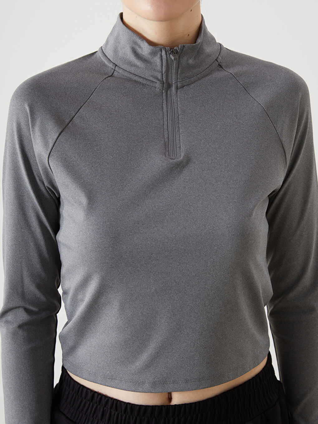 Antrasit Dik Yaka Kadın Spor Tişört-4