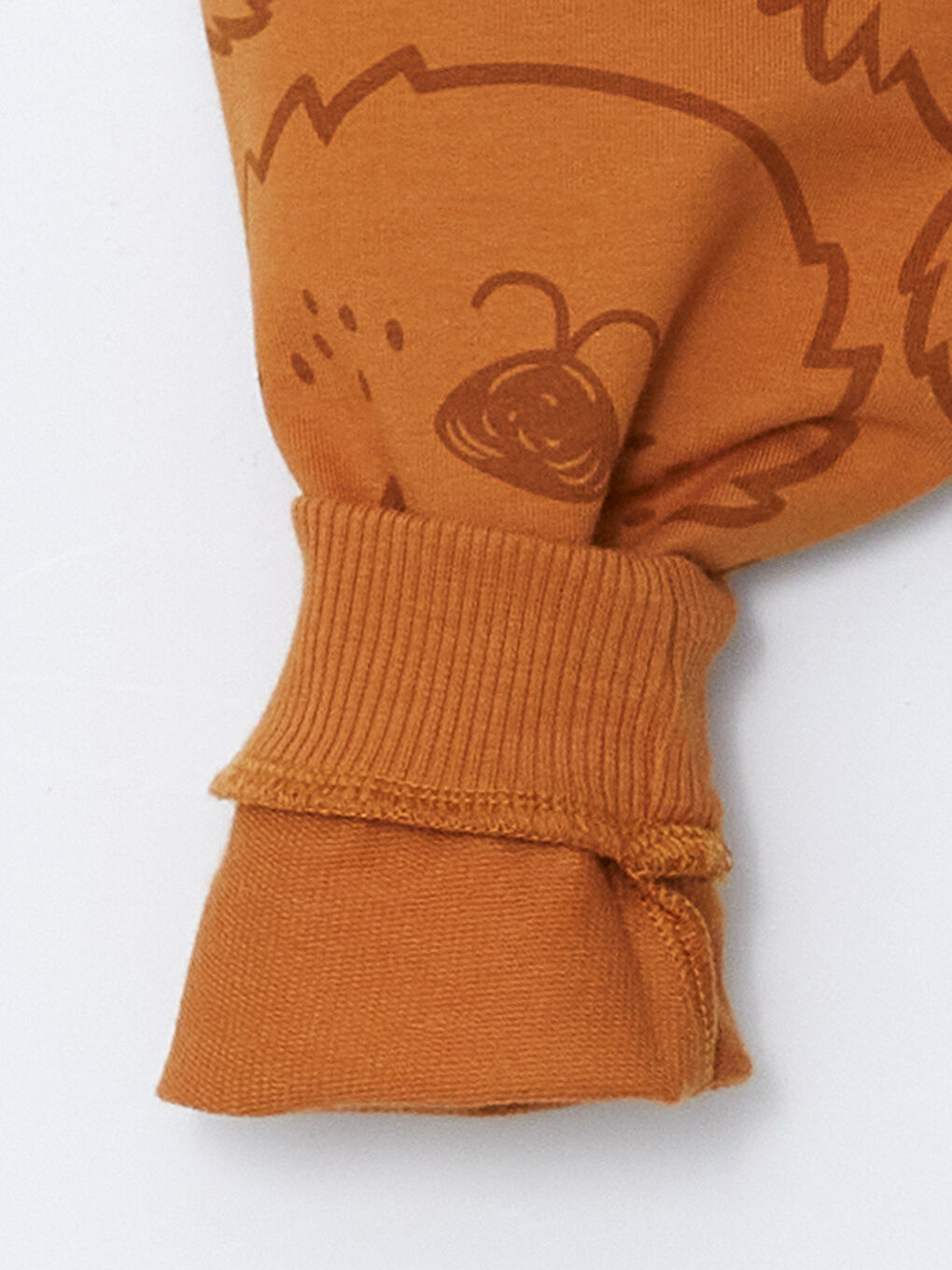 سويت شيرت بياقة دائرية مطبوع و بنطلون رياضي للأولاد الرضع - طقم من قطعتين-6