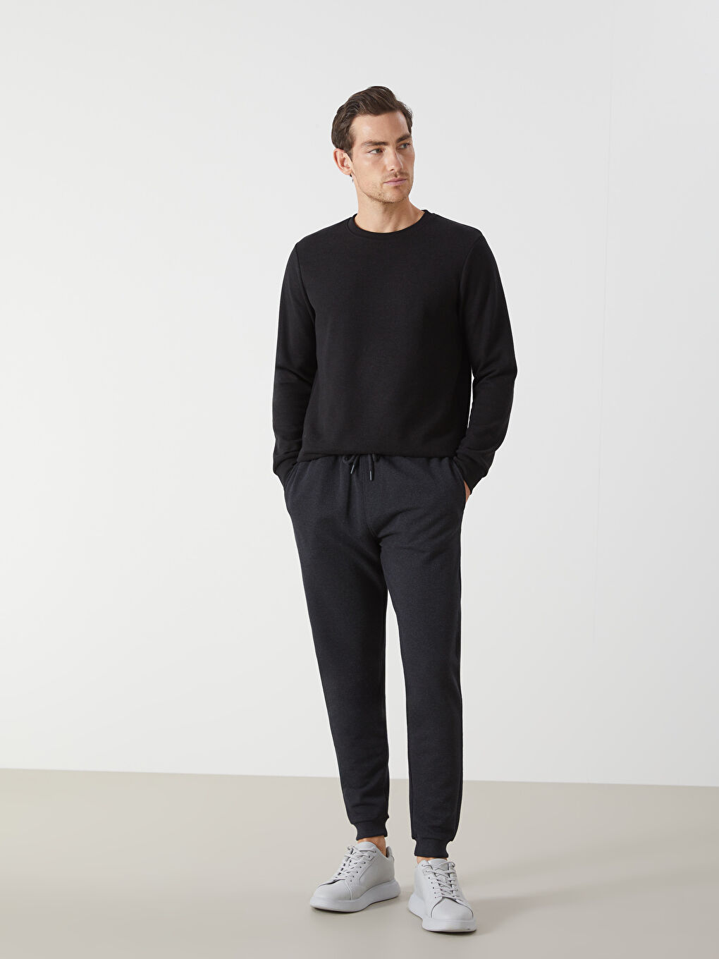 Antrasit Standart Kalıp Erkek Jogger Eşofman Altı