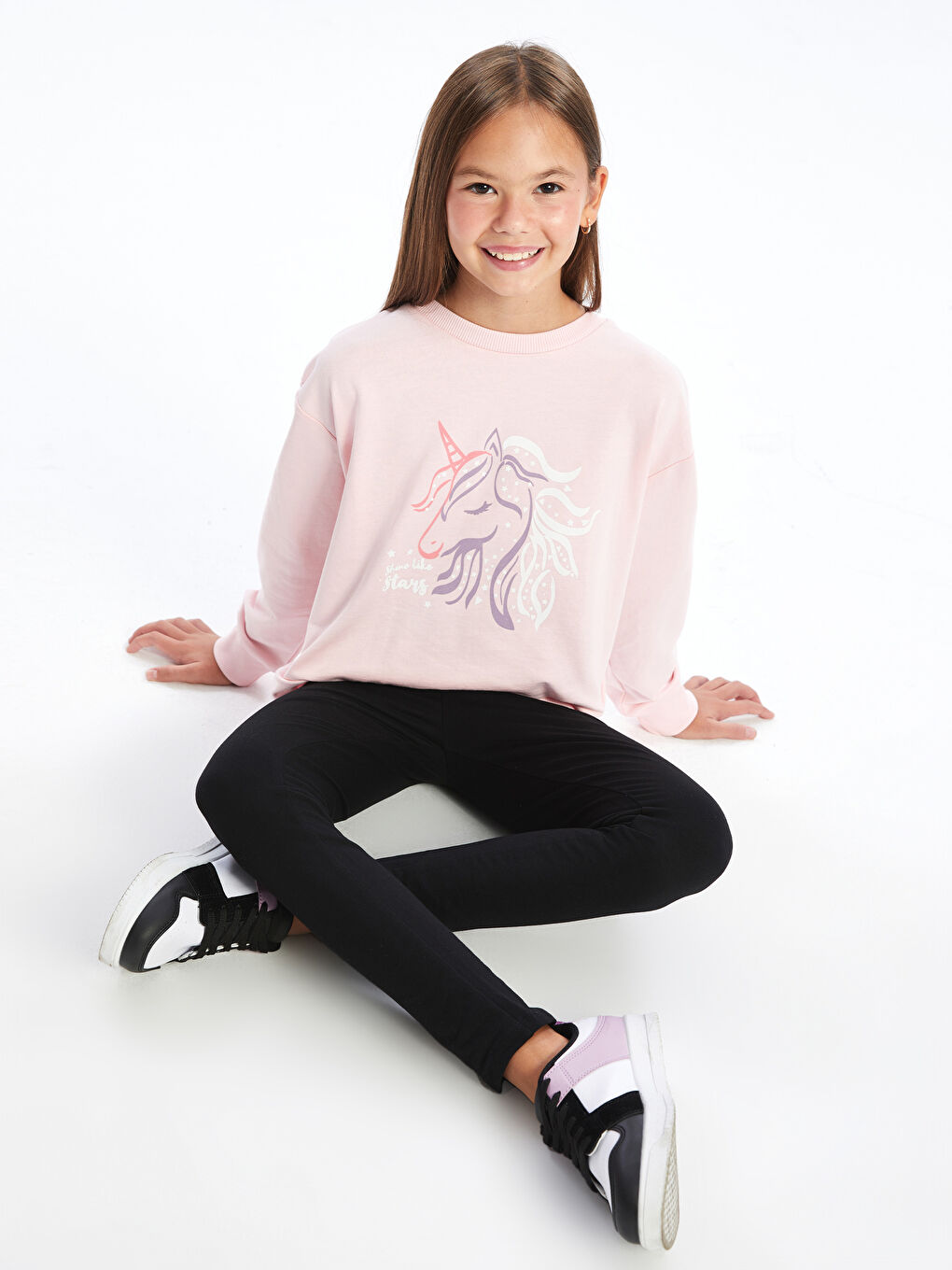 LCW Kids Pembe Bisiklet Yaka Kız Çocuk Sweatshirt - 1