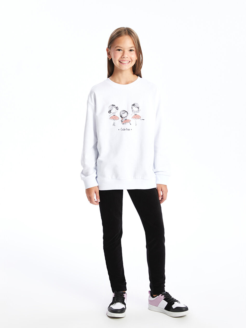 LCW Kids Beyaz Bisiklet Yaka Kız Çocuk Sweatshirt