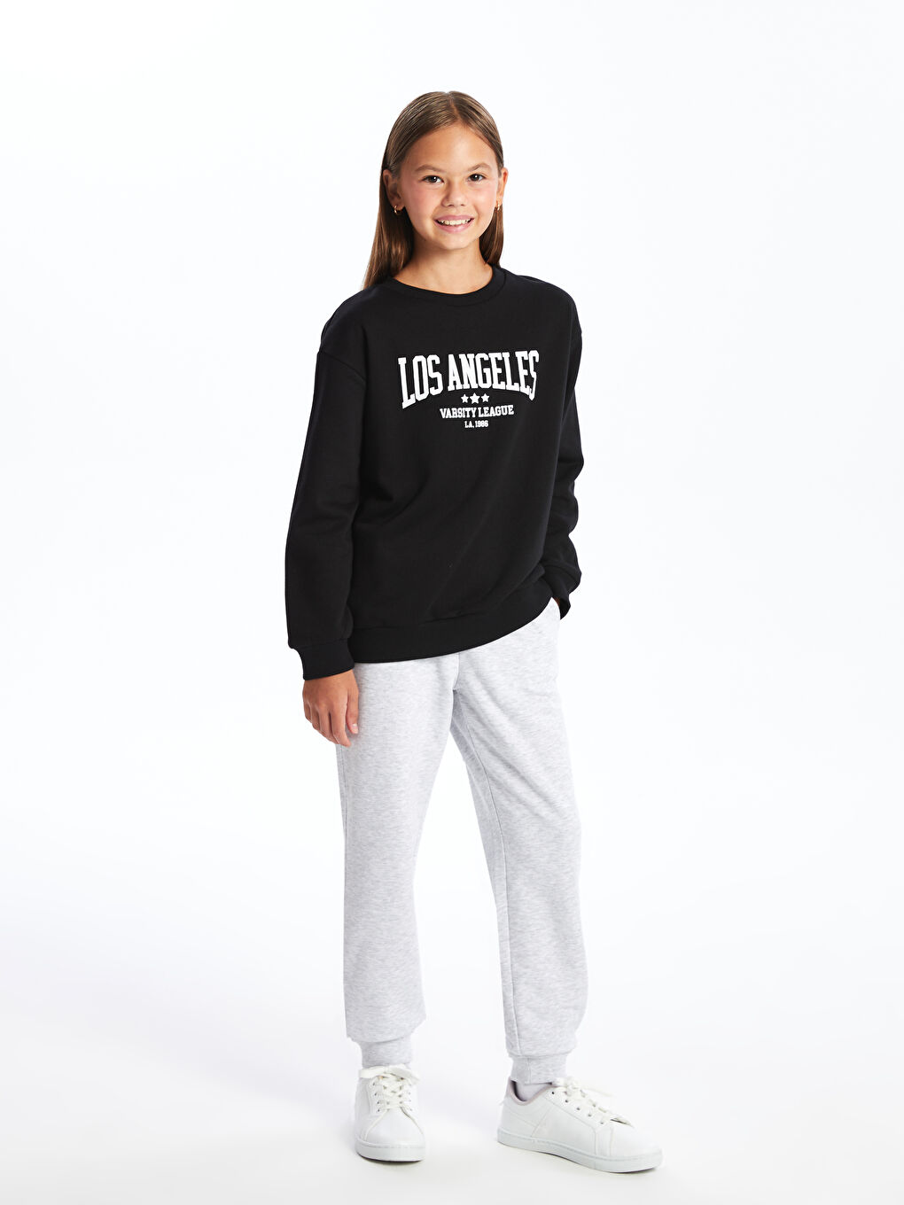 LCW Kids Yeni Siyah Bisiklet Yaka Kız Çocuk Sweatshirt - 2