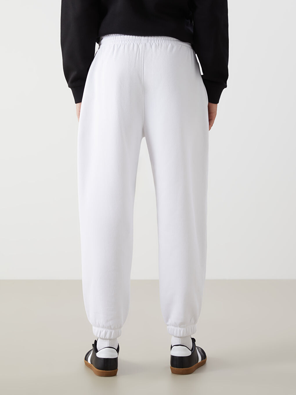 بنطلون رياضي تخين واسع للرجال-3