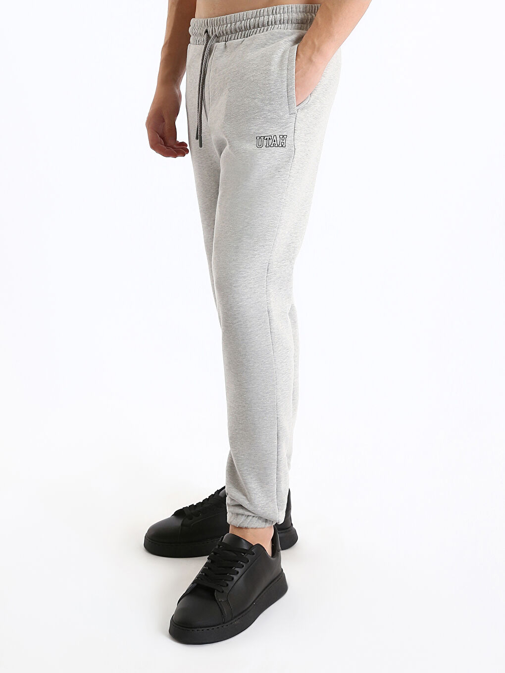 Standard Fit Men's Sweatpants-3