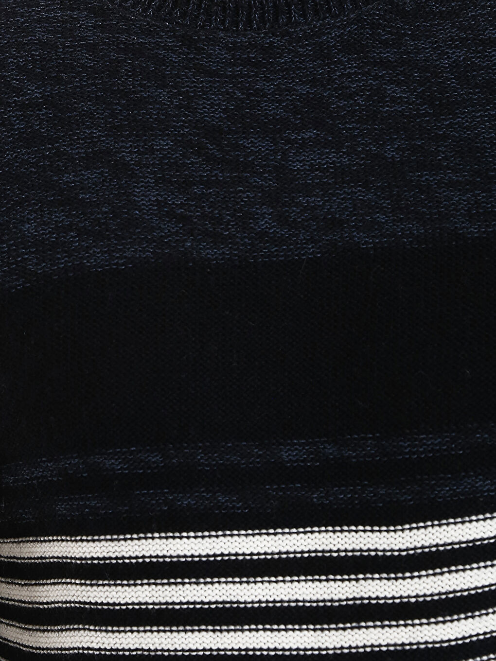 Crew Neck Striped Men's Knitwear Sweater-2