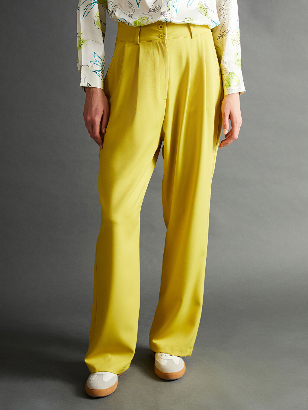 بنطلون واسع للسيدات-1