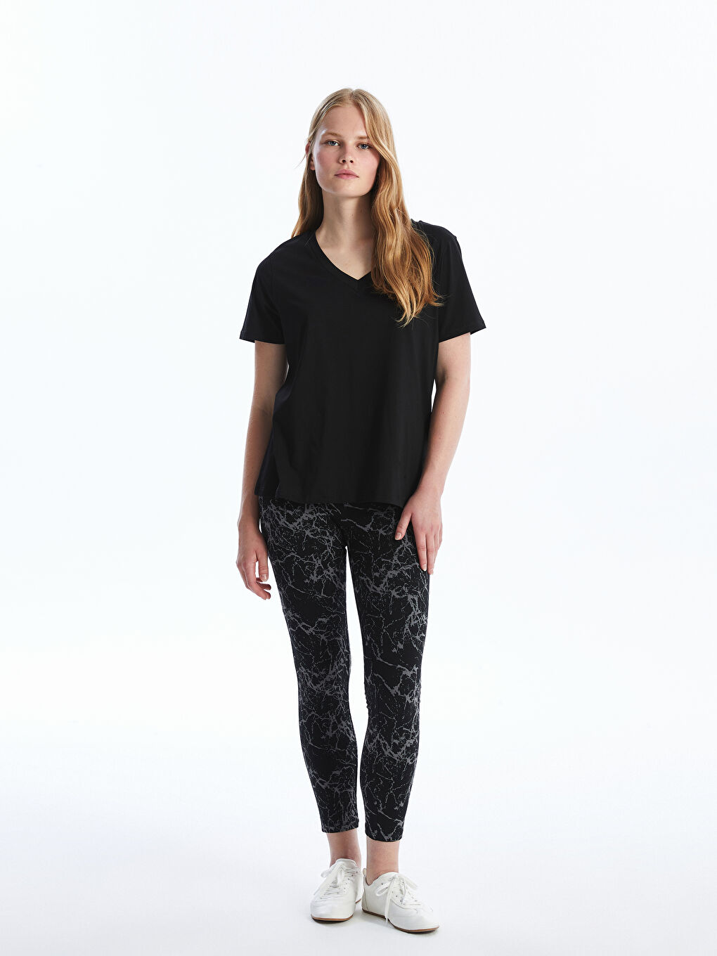 V-Neck Plain Short Sleeve Women's T-Shirt-1