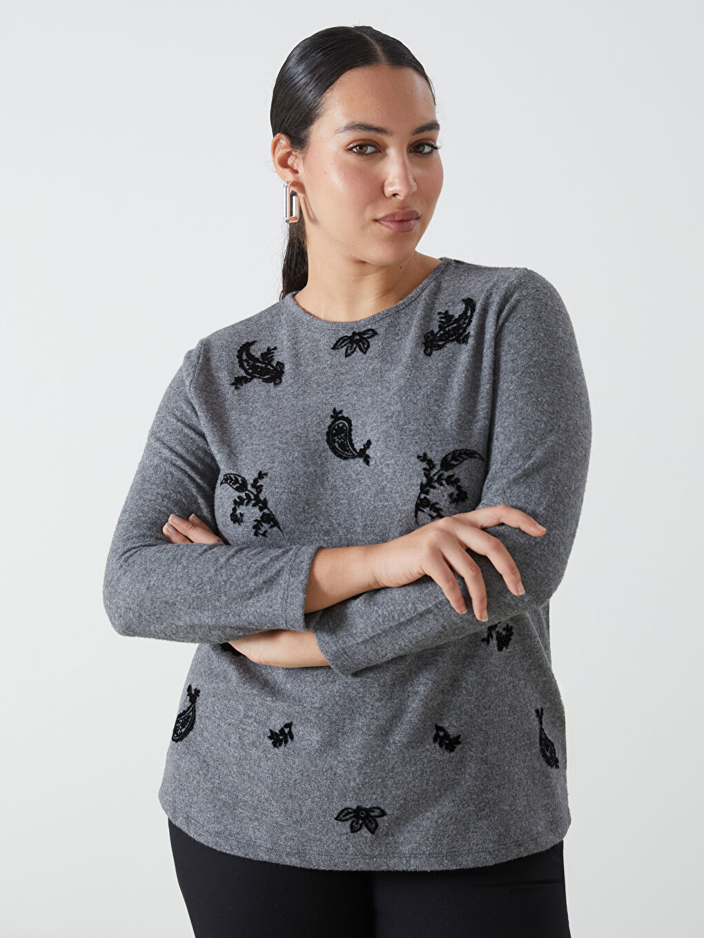 LCW Grace Crew Neck Embroidered Women's Blouse -W4IS37Z8-L8N