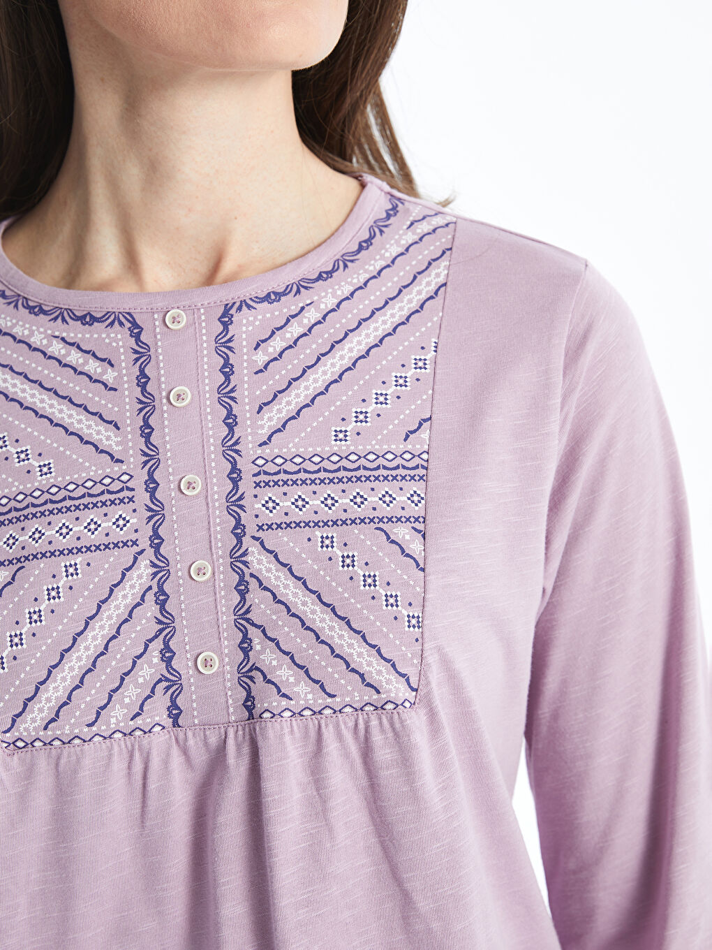 Crew Neck Embroidered Long Sleeve Women's Blouse-2