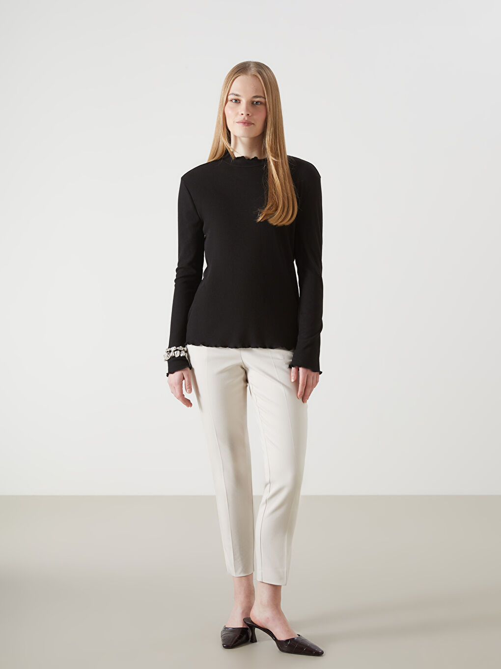 ياقة قمع جسم للسيدات-1