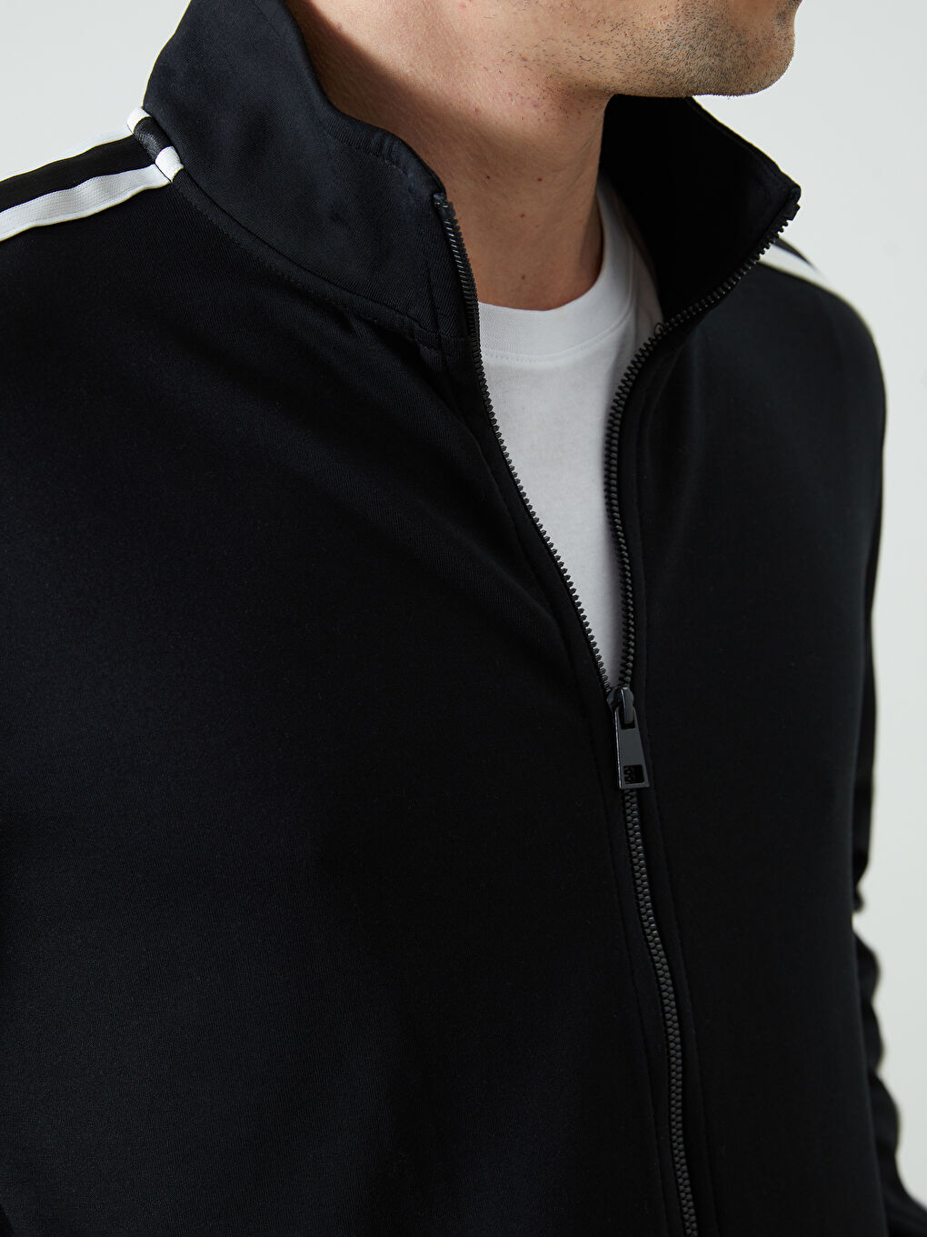 Siyah Dik Yaka Uzun Kollu Erkek Fermuarlı Sweatshirt-2