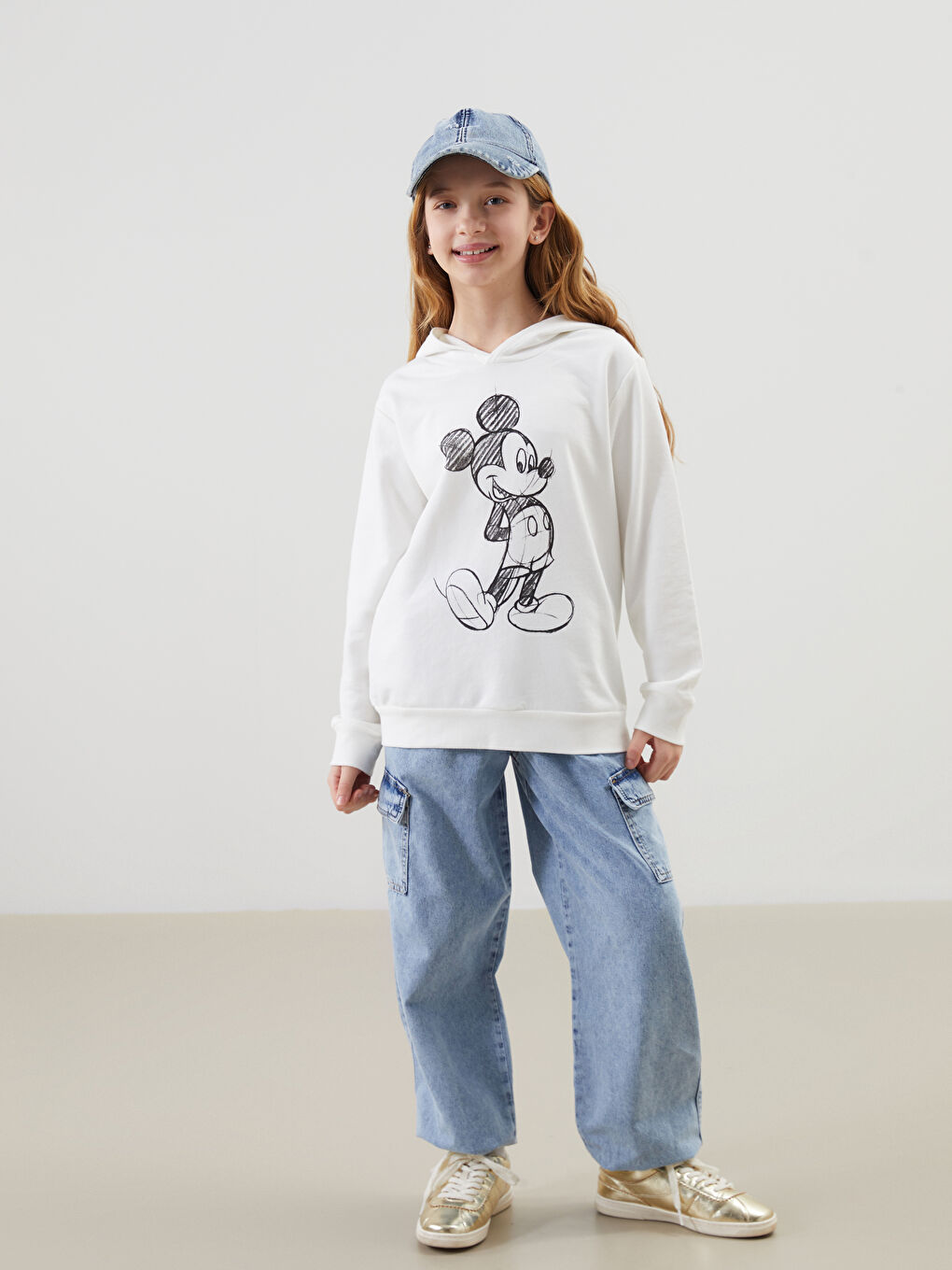 Hooded Mickey Mouse Printed Long Sleeve Girls' Sweatshirt -W4J174Z4-EEW