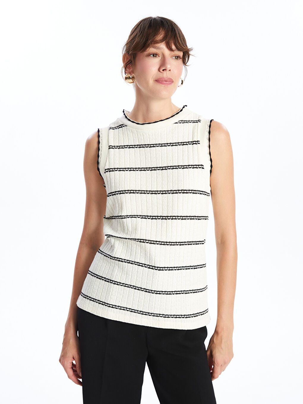 Ekru Bisiklet Yaka Çizgili Kadın Atlet