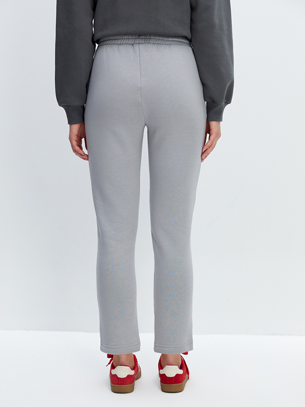 Women's Sweatpants With Elastic Waist-3