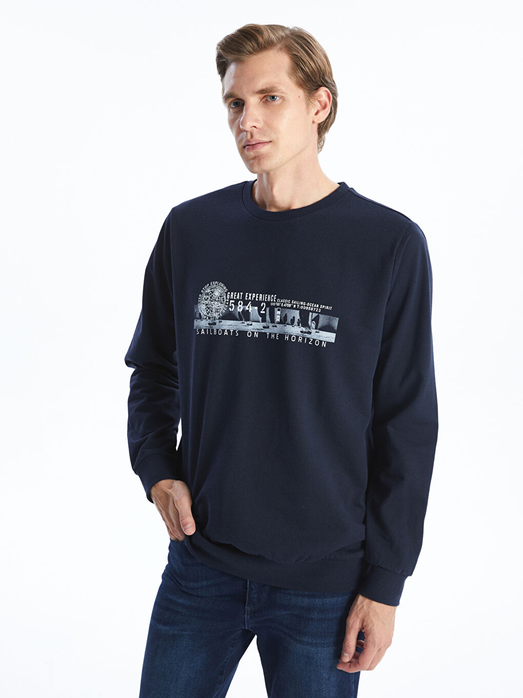 LCW ECO Lacivert Bisiklet Yaka Uzun Kollu Baskılı Erkek Sweatshirt