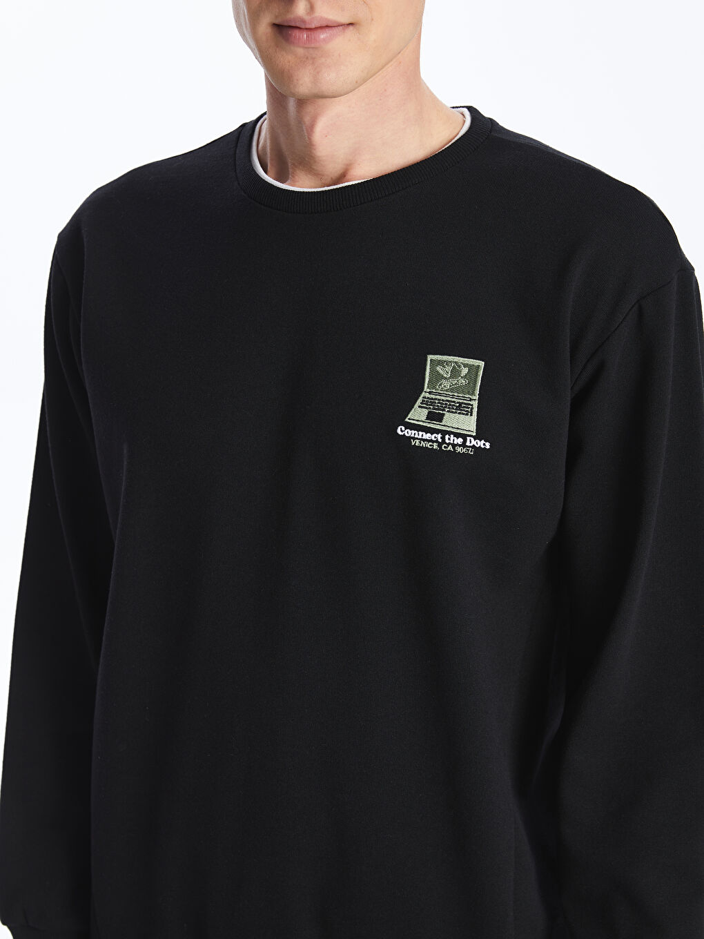 LCW ECO Siyah Bisiklet Yaka Uzun Kollu Baskılı Erkek Sweatshirt - 2