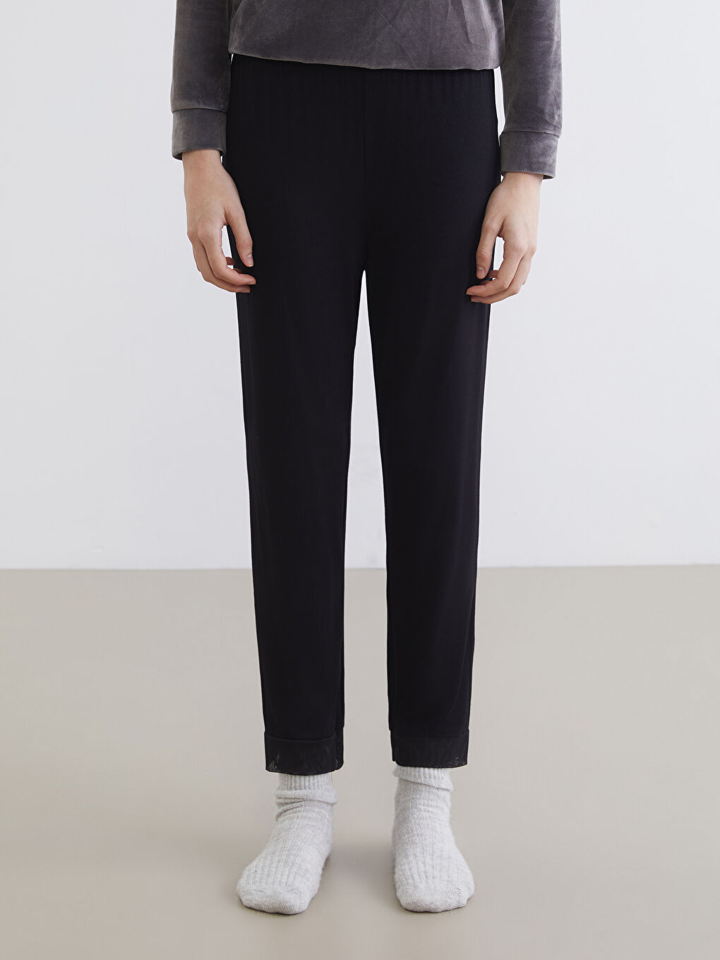 Siyah Beli Lastikli Kadın Pijama Altı-1