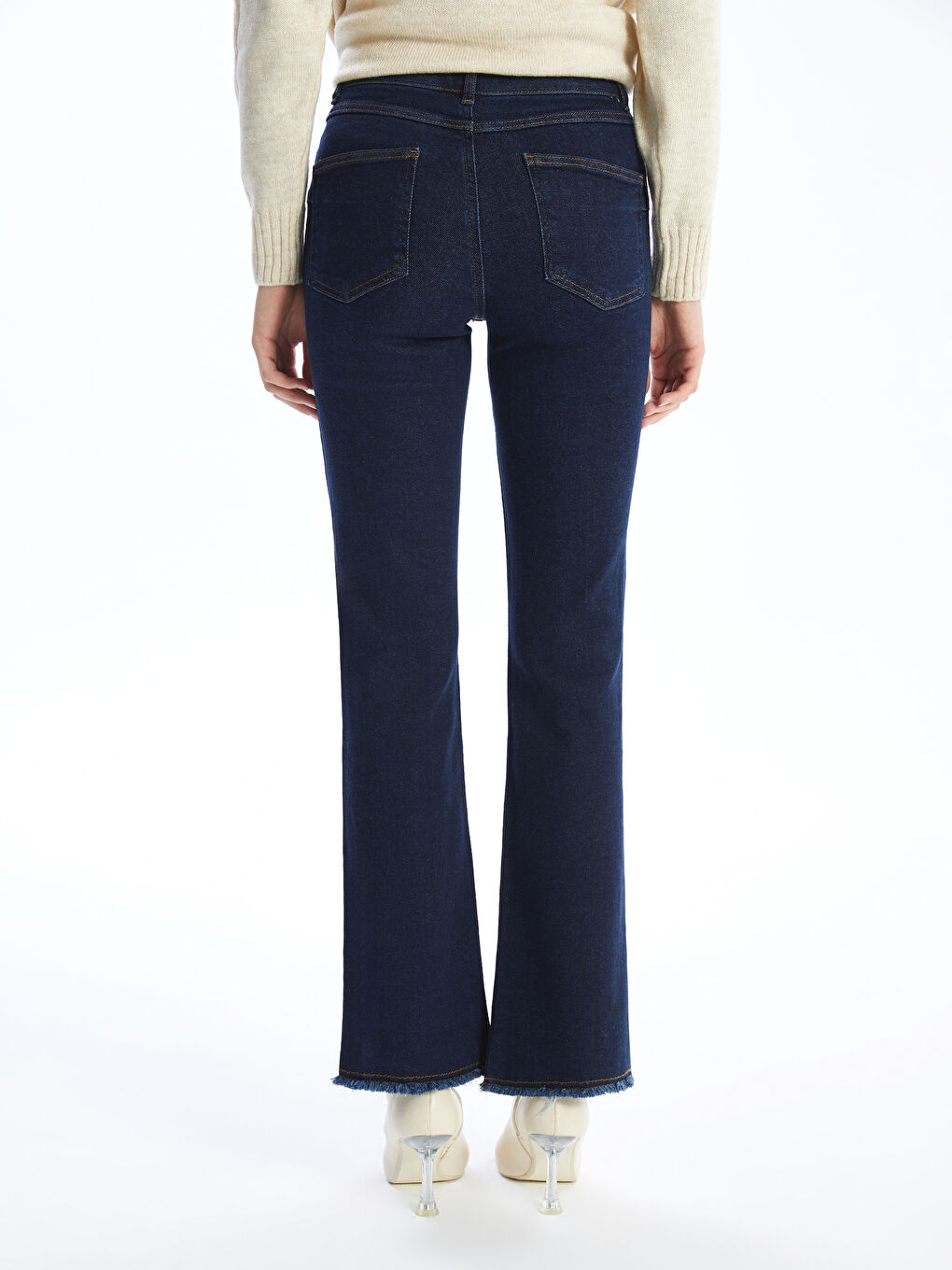 LCW Modest Orta İndigo Rodeo Mars Flare Kadın Jean Pantolon - 3