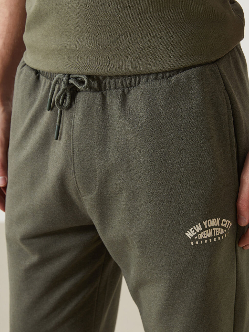 Haki Standart Kalıp Erkek Jogger Eşofman Altı-2