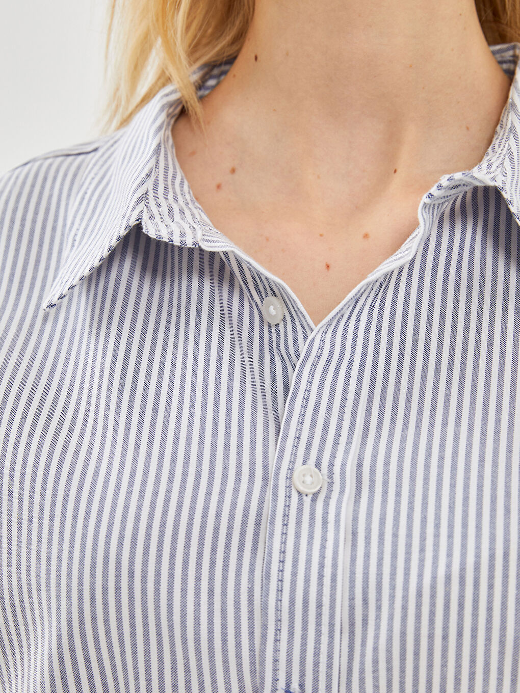 قميص مخطط أوفراسايز للسيدات-2