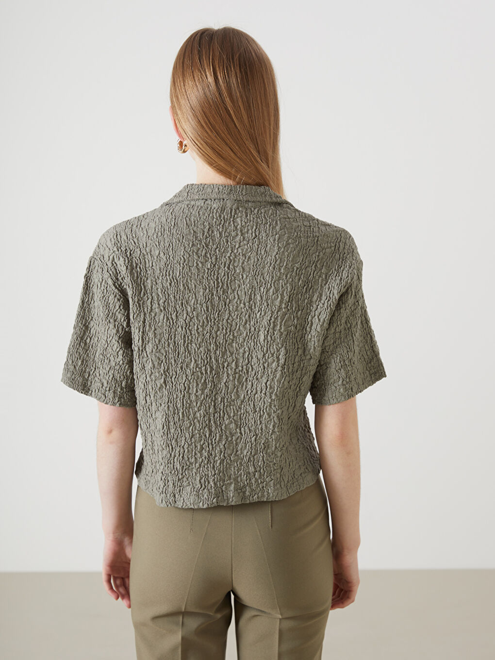 Haki Dokulu Kadın Gömlek-3