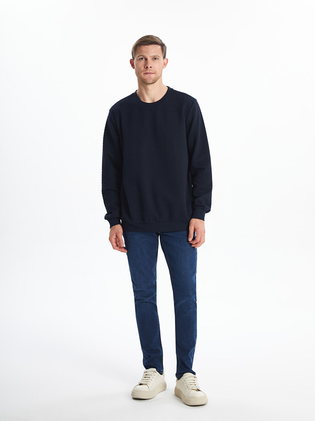 LCW ECO Lacivert Bisiklet Yaka Uzun Kollu Erkek Sweatshirt - 1