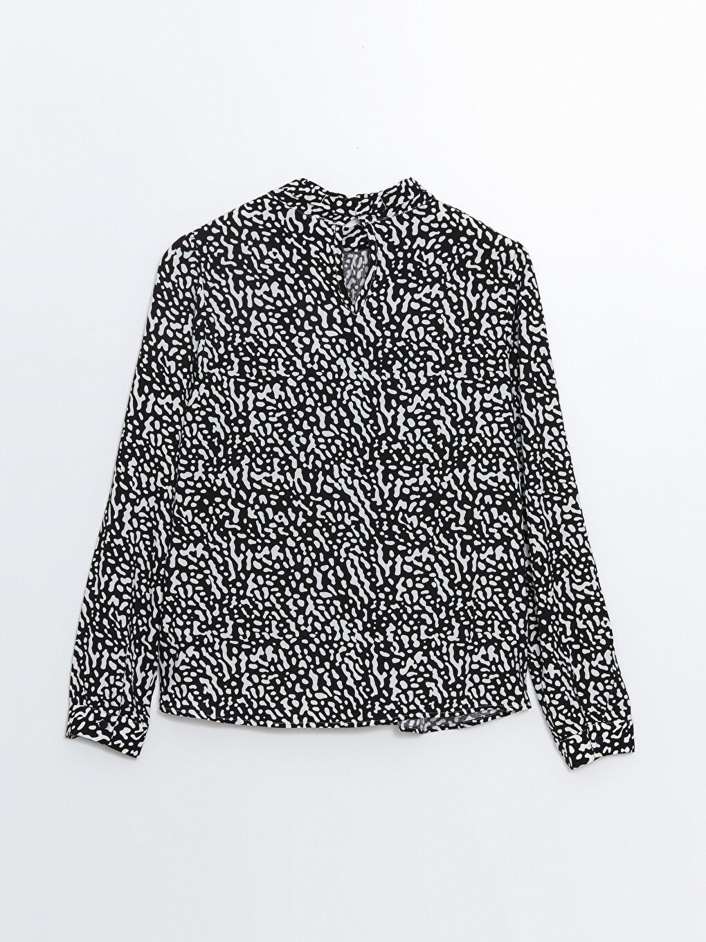 LCWAIKIKI Classic Funnel Neck Patterned Oversize Women's Blouse -W4JI57Z8-LQJ