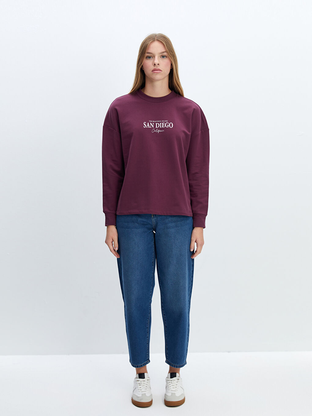 LC WAIKIKI Mürdüm Bisiklet Yaka Baskılı Oversize Kadın Sweatshirt - 1