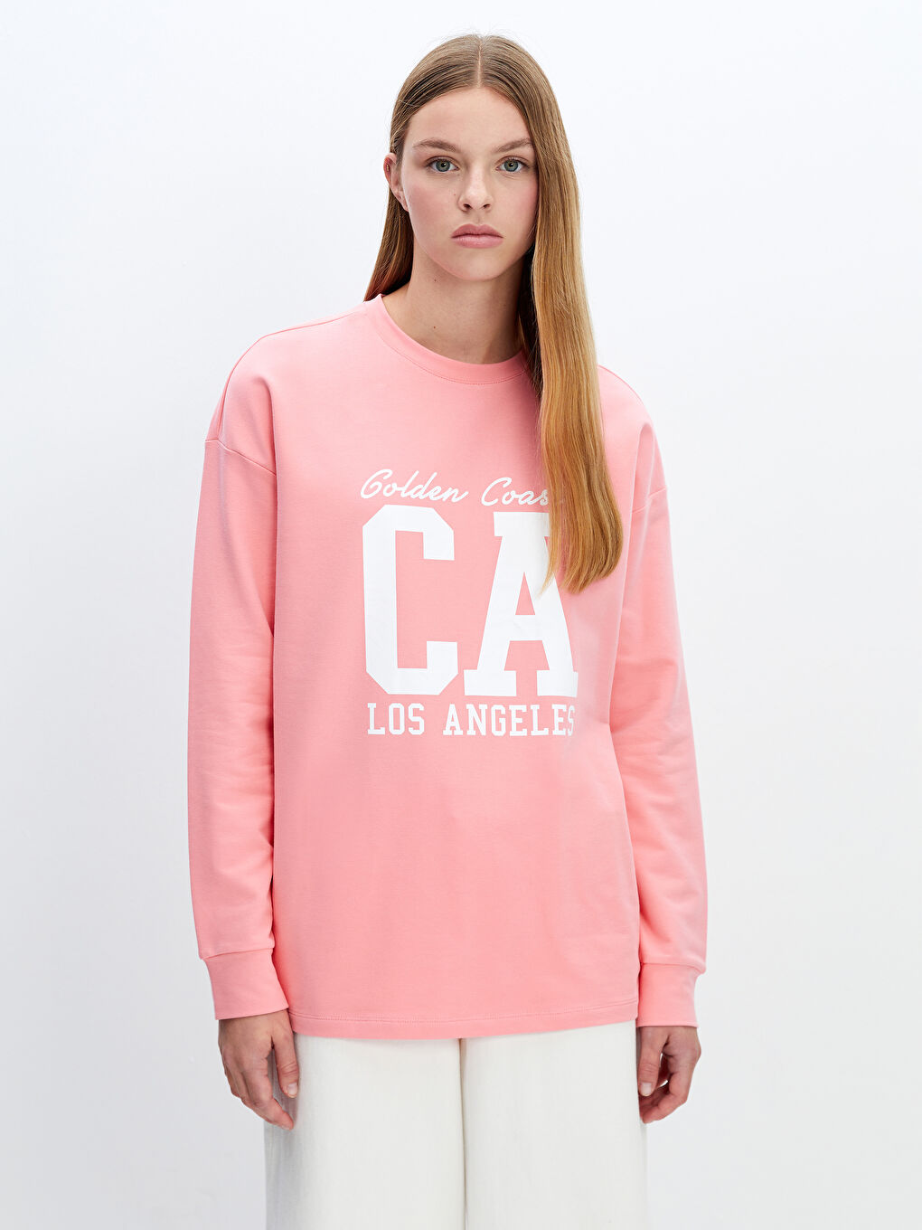 LC WAIKIKI Şeker Pembe Bisiklet Yaka Baskılı Oversize Kadın Sweatshirt