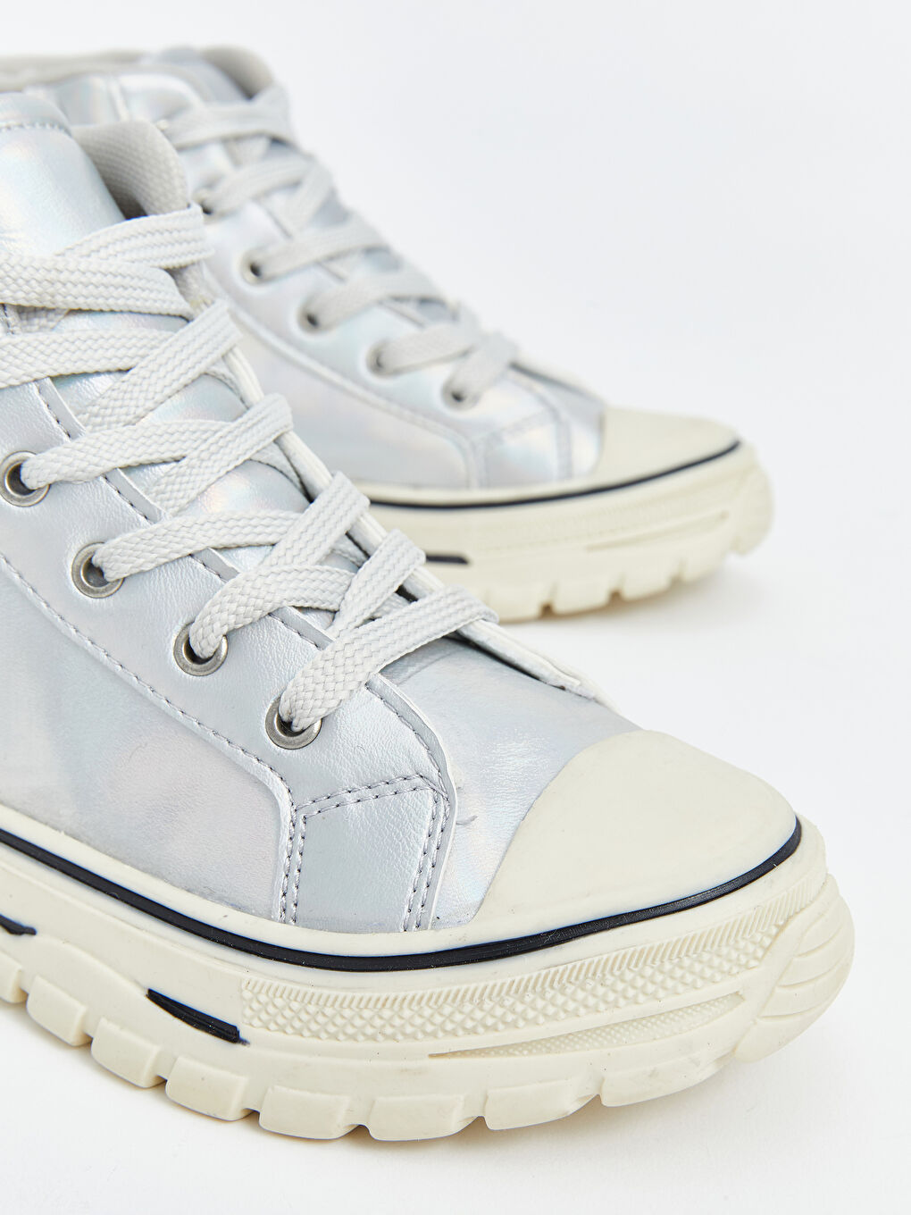 Minnie Mouse Printed Girls' Ankle-Length Sneakers-2