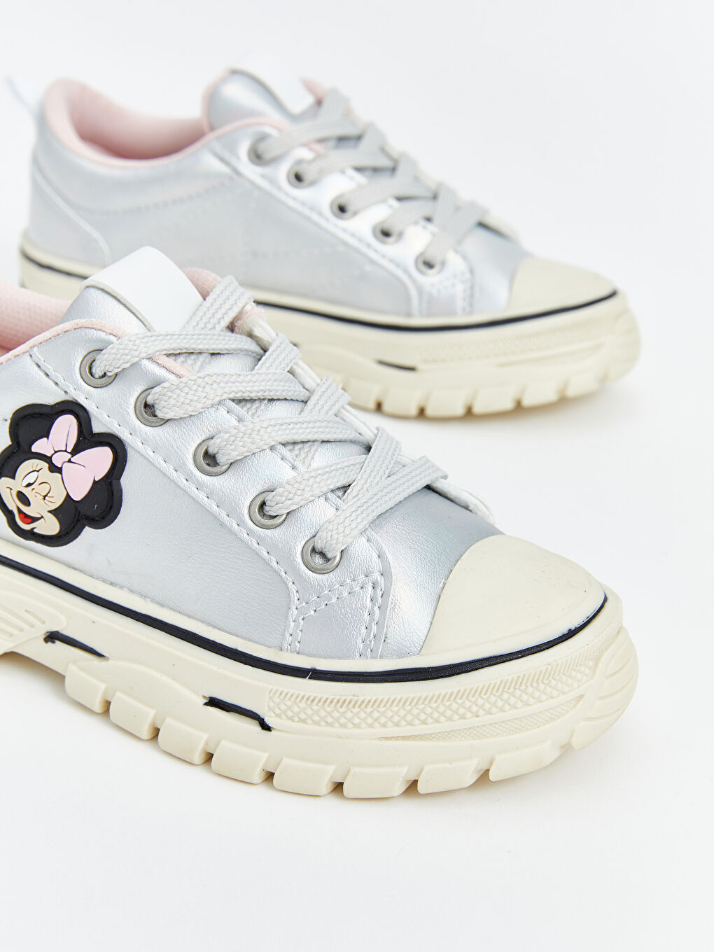Minnie Mouse Printed Girls' Sneakers-2