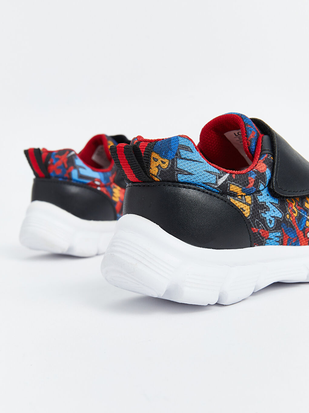 Spider-Man Printed Boys' Sneakers-4