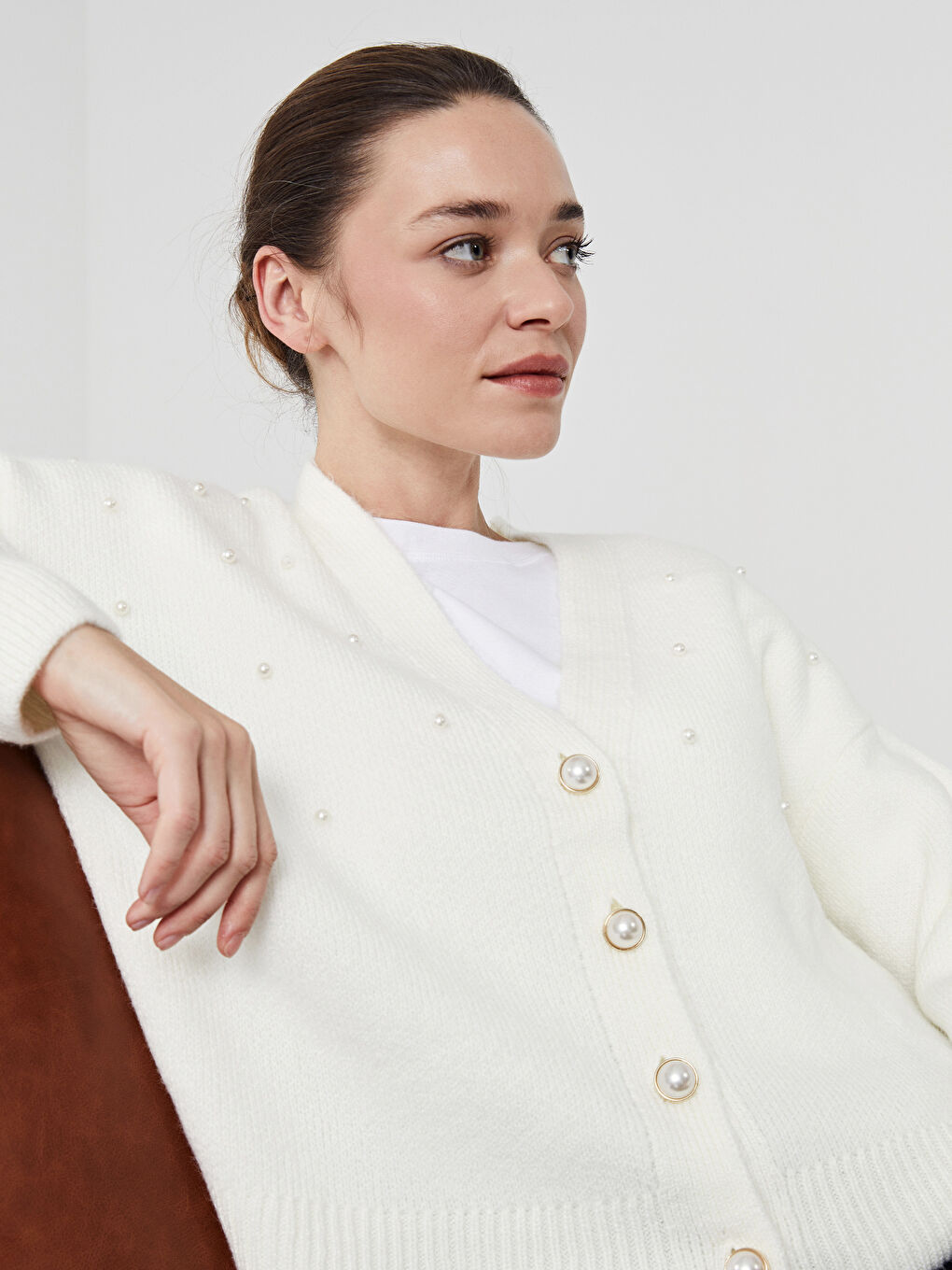 Cardigan Pour Femmes En Tricot Orné De Strass À Encolure En V
